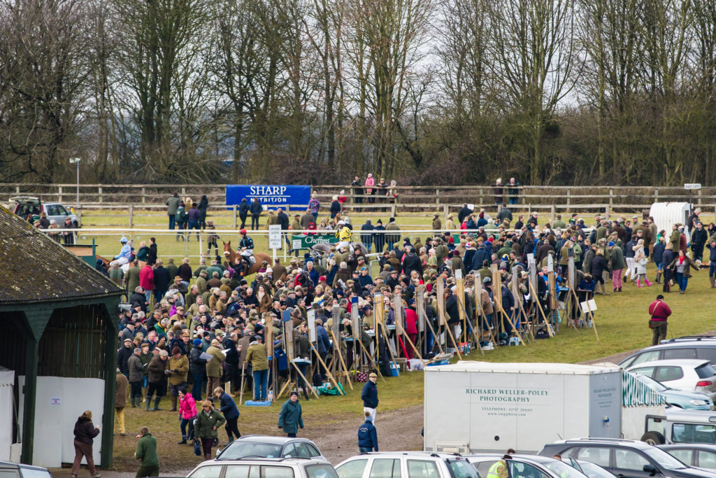 Point to Point Crowd